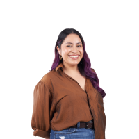 Headshot of Leticia Cruz